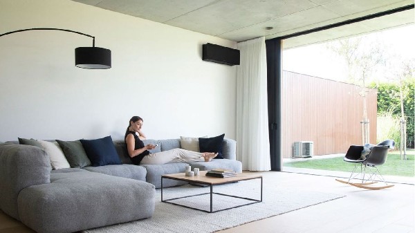 Installation de climatisation murale dans villa - Marque Mitsubishi